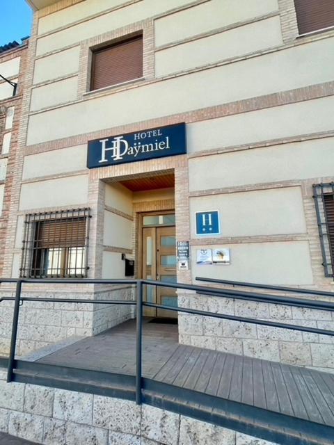 Hotel Daymiel Daimiel Exterior photo