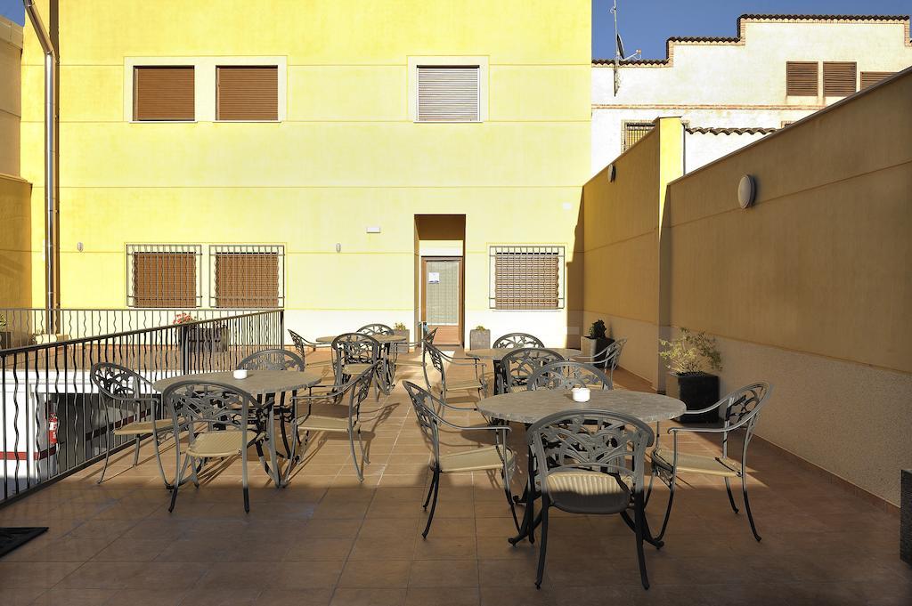 Hotel Daymiel Daimiel Exterior photo